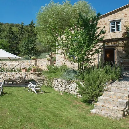 Delle Upupe 8, Emma Villa *